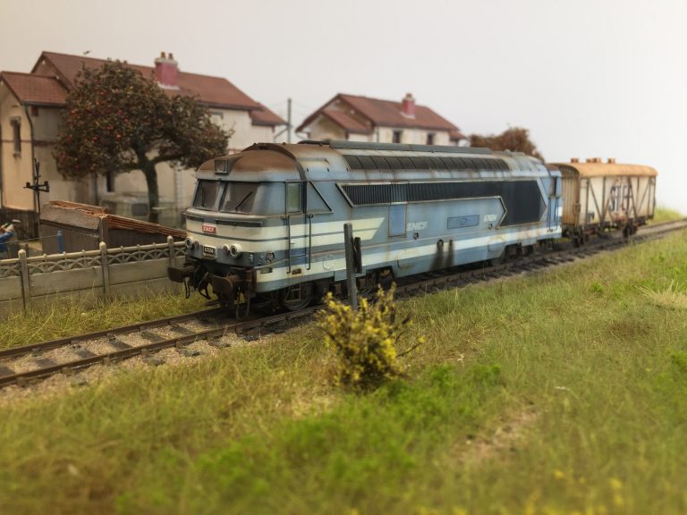 PIKO locomotive diesel BB67400 bleu 95151-1 NEUF
